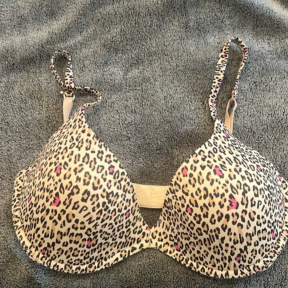 PINK VS bra